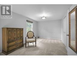 31 MCTAGGART CRESCENT - 21
