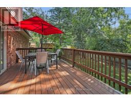 31 MCTAGGART CRESCENT - 34