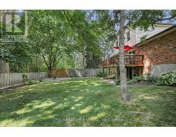 31 MCTAGGART CRESCENT - 39