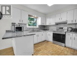 31 MCTAGGART CRESCENT - 9