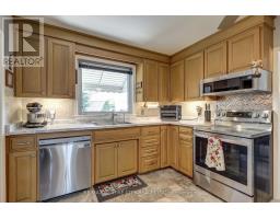 9 PULLEN AVENUE - 27