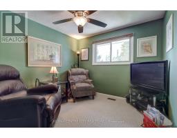 9 PULLEN AVENUE - 32