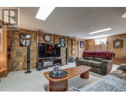 9 PULLEN AVENUE - 38