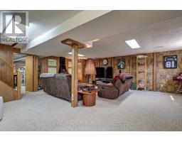 9 PULLEN AVENUE - 39