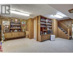 9 PULLEN AVENUE - 42