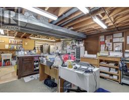 9 PULLEN AVENUE - 44