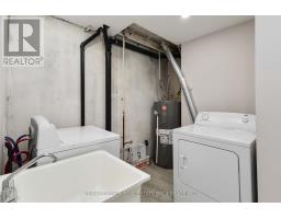 102 - 40 SUMMIT AVENUE - 33