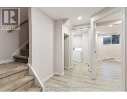 102 - 40 SUMMIT AVENUE - 36
