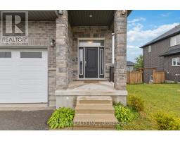 170 QUEEN STREET - 6