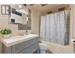 667 GRIFFITH STREET - 18