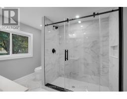 700 GLENGYLE CRESCENT - 18