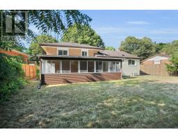 700 GLENGYLE CRESCENT - 32