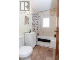 15 WILSON AVENUE - 12