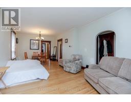 15 WILSON AVENUE - 7