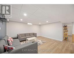 1852 BLOOM CRESCENT - 20