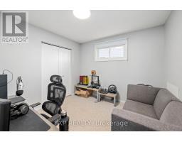 1852 BLOOM CRESCENT - 22