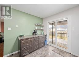1852 BLOOM CRESCENT - 6