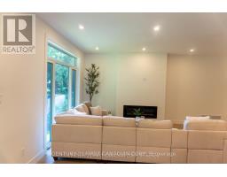 16 - 430 HEAD STREET - 13