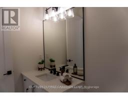 16 - 430 HEAD STREET - 30
