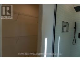 16 - 430 HEAD STREET - 40