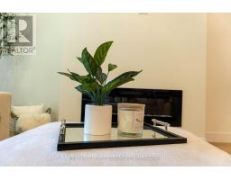 16 - 430 HEAD STREET - 50