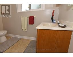 406 ELM AVENUE N - 22
