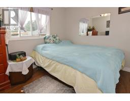 406 ELM AVENUE N - 27