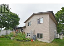 406 ELM AVENUE N - 36