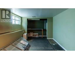 13 EMPRESS AVENUE - 33