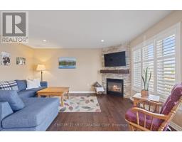 168 WATSON STREET - 13