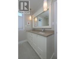 31 - 2290 TORREY PINES WAY - 19