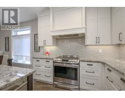 31 - 2290 TORREY PINES WAY - 8