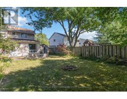 37 ELVIRA CRESCENT - 27
