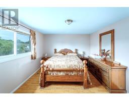 195 DEVERON CRESCENT - 13