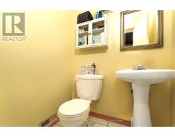 195 DEVERON CRESCENT - 14