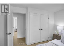 553 VISCOUNT ROAD - 19