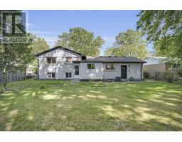 553 VISCOUNT ROAD - 32