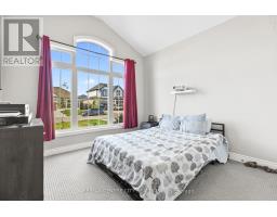 18 MURIFIELD DRIVE - 16