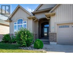 18 MURIFIELD DRIVE - 3