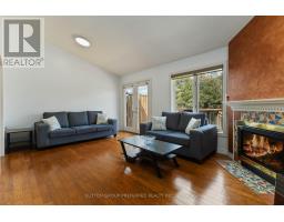 2 - 617 WHARNCLIFFE ROAD S - 11