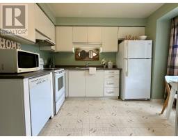 26 - 89 HIGHVIEW AVENUE E - 11