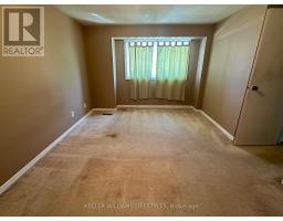 26 - 89 HIGHVIEW AVENUE E - 14