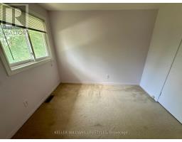 26 - 89 HIGHVIEW AVENUE E - 18