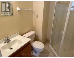 26 - 89 HIGHVIEW AVENUE E - 22