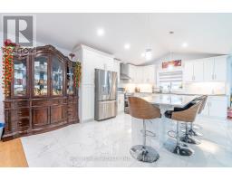 44 PEACHTREE LANE - 12