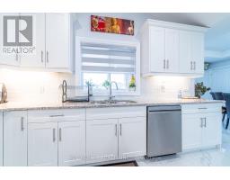 44 PEACHTREE LANE - 13
