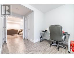 44 PEACHTREE LANE - 26