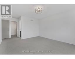 36 KELLY DRIVE - 28
