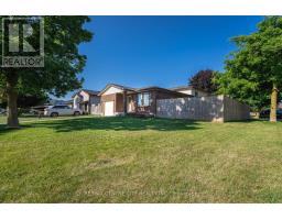 214 PORTSMOUTH CRESCENT E - 2