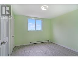 610 - 563 MORNINGTON AVENUE - 12